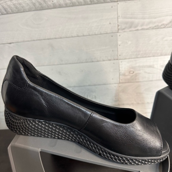 Saydo Women'sBlack  Leather Open Toe Slip On Shoes Size 10 (42) - Picture 2 of 4